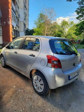 Обява за продажба на Toyota Yaris ~12 500 лв. - изображение 3