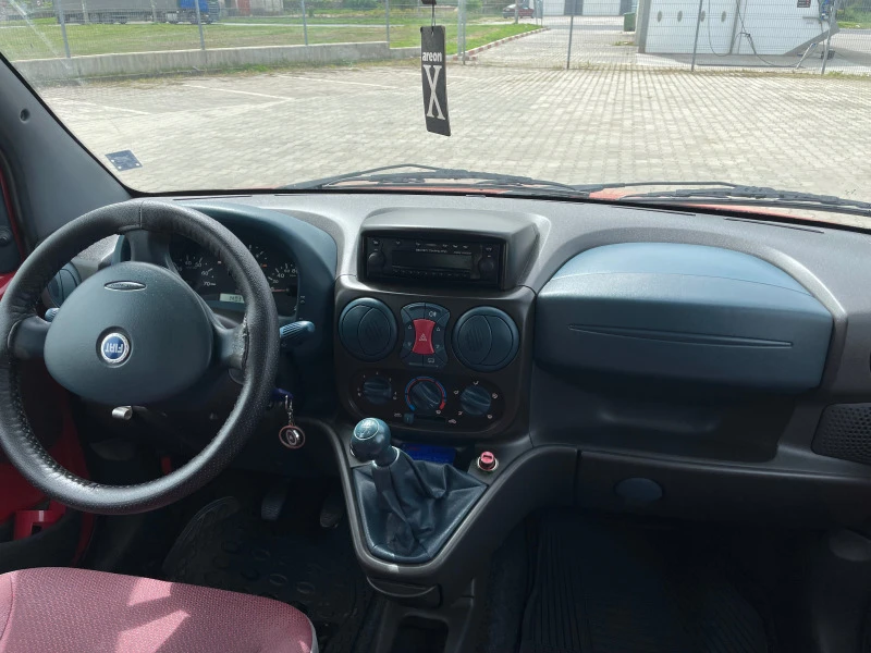 Fiat Doblo Бензин-Газ, снимка 11 - Автомобили и джипове - 46880501