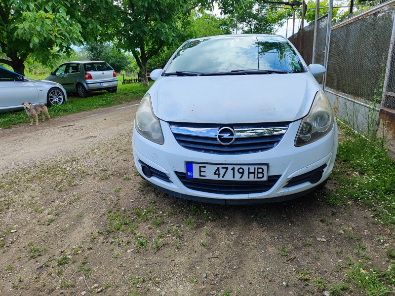 Opel Corsa, снимка 12 - Автомобили и джипове - 46371316