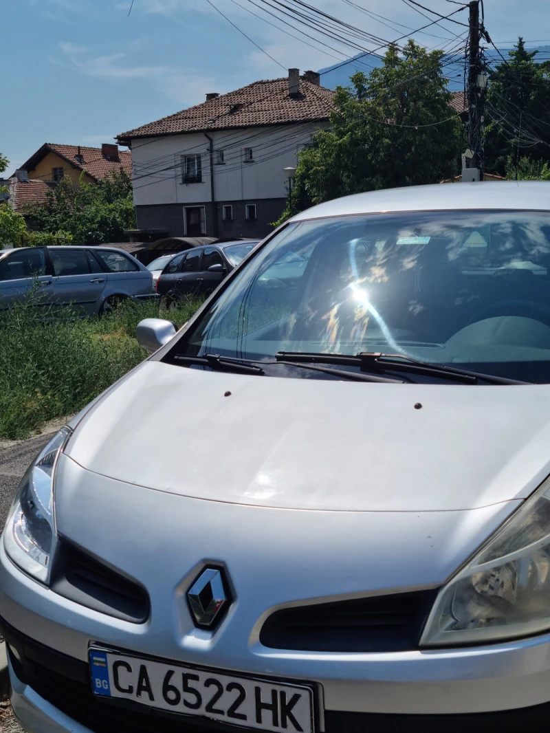 Renault Clio, снимка 4 - Автомобили и джипове - 46789865