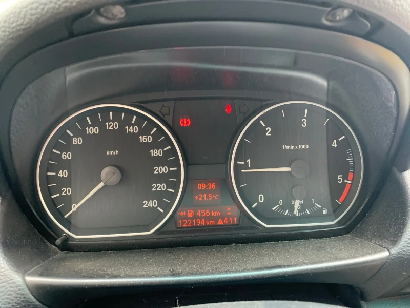 BMW 118 118d, снимка 7 - Автомобили и джипове - 48062739