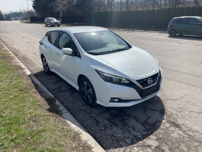 Nissan Leaf  62 KWh , снимка 1 - Автомобили и джипове - 47438244