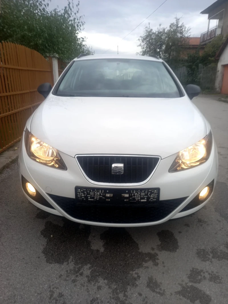 Seat Ibiza 1.2 бензин, снимка 1 - Автомобили и джипове - 47563764