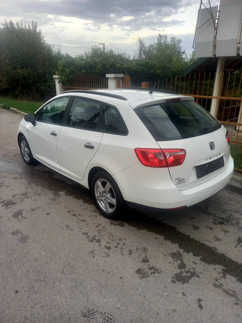 Seat Ibiza 1.2 бензин, снимка 2 - Автомобили и джипове - 47563764