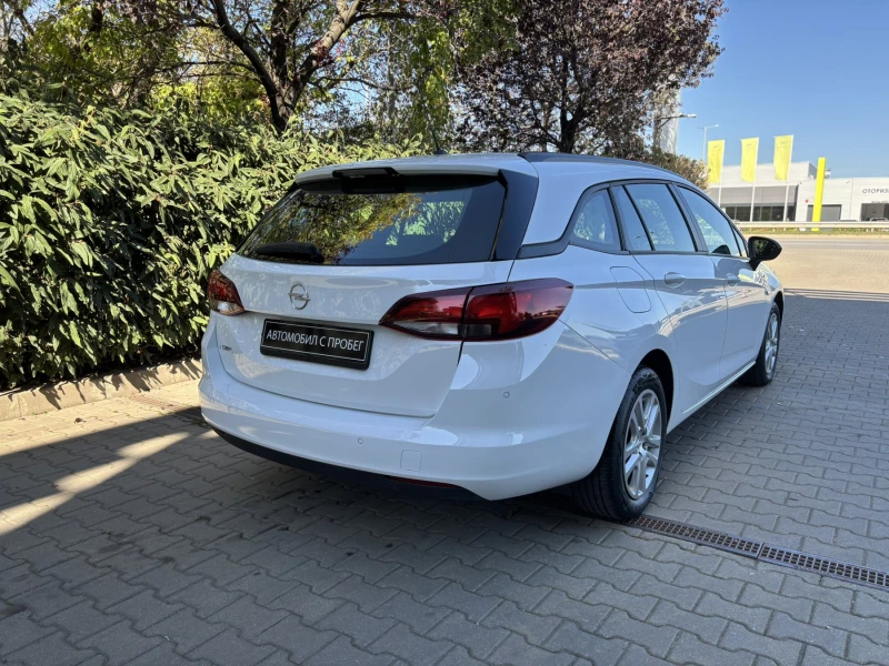 Opel Astra Elegance Sports Tourer, снимка 5 - Автомобили и джипове - 48051868