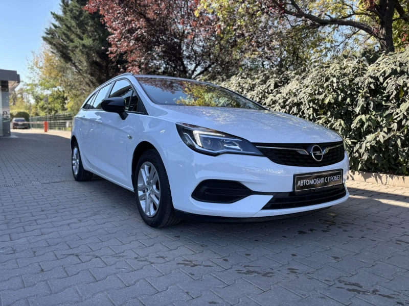 Opel Astra Elegance Sports Tourer, снимка 3 - Автомобили и джипове - 48051868