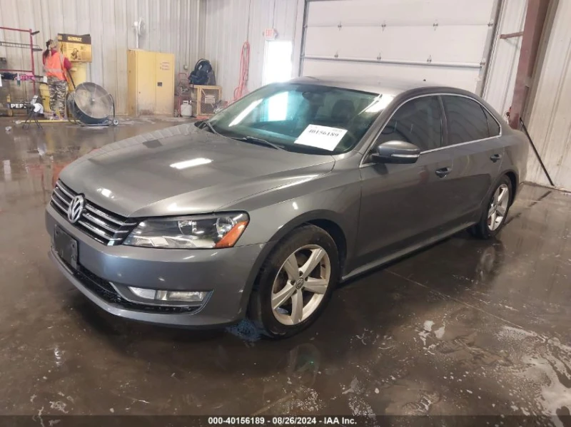 VW Passat 1.8L I-4 DI, DOHC, VVT, TURBO, 170HP Front Wheel D, снимка 2 - Автомобили и джипове - 48394099