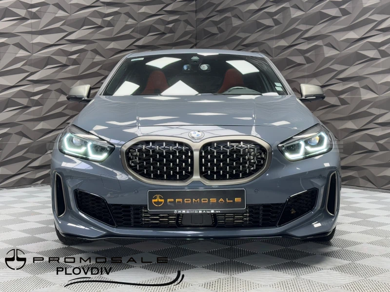 BMW M135 i xDrive H&K* Pano* Camera* Подгрев, снимка 2 - Автомобили и джипове - 48966111