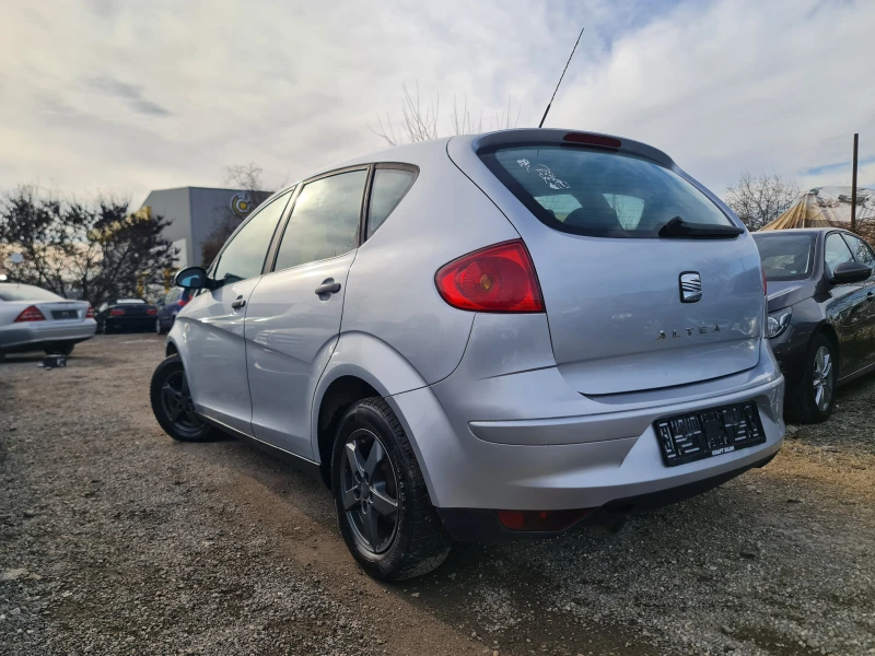 Seat Altea 1.6i/101hp/140000km, снимка 4 - Автомобили и джипове - 49499299