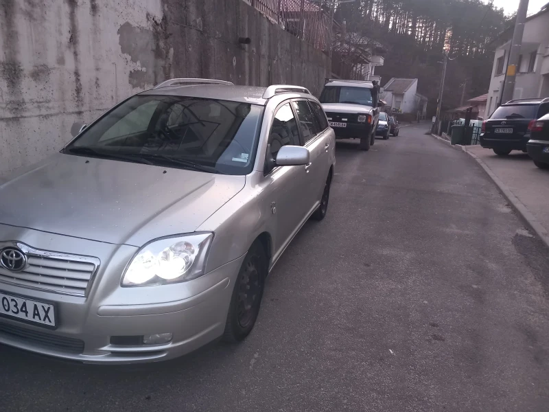 Toyota Avensis, снимка 9 - Автомобили и джипове - 49508228