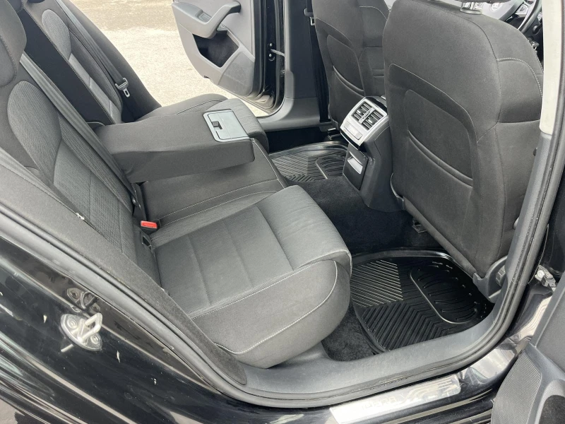 Skoda Superb 2.0TDI 150к 6 СКОРОСТИ EURO 6 DISTRONIK АВТОПИЛОТ , снимка 10 - Автомобили и джипове - 51949498