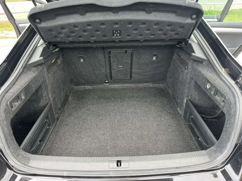 Skoda Superb 2.0TDI 150к 6 СКОРОСТИ EURO 6 DISTRONIK АВТОПИЛОТ , снимка 16 - Автомобили и джипове - 51949498