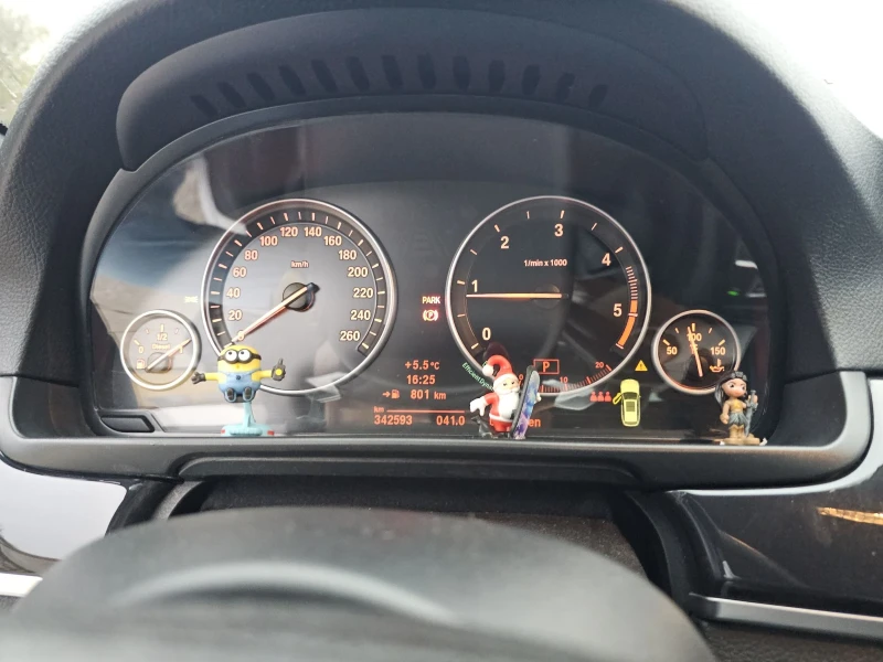 BMW 520, снимка 13 - Автомобили и джипове - 52351253