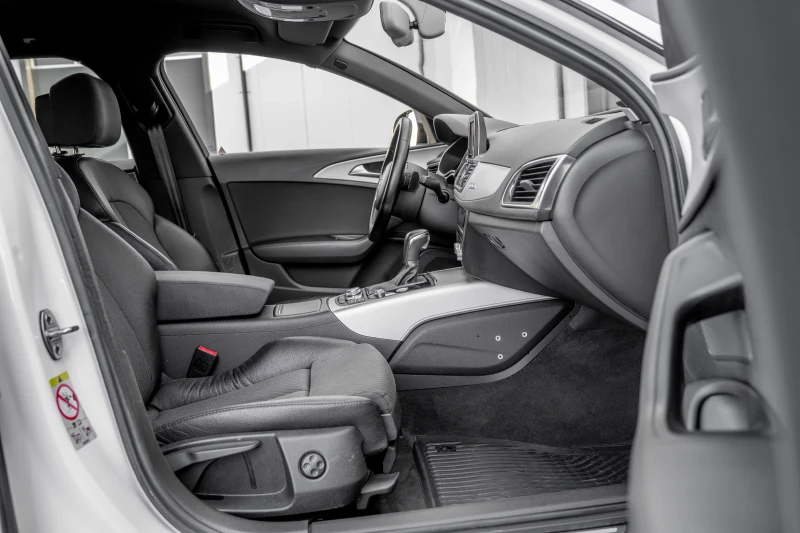 Audi A6 Лизинг без доказване на доходи s line matrix , снимка 11 - Автомобили и джипове - 52845227