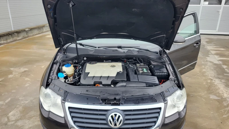 VW Passat 2.0TDI-140 6 SK* CR, снимка 11 - Автомобили и джипове - 53212306