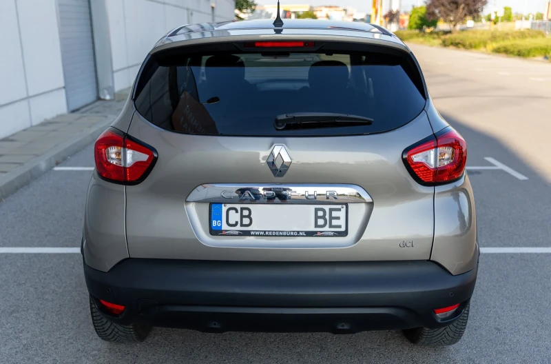 Renault Captur 1.5 DCI, снимка 6 - Автомобили и джипове - 53587098