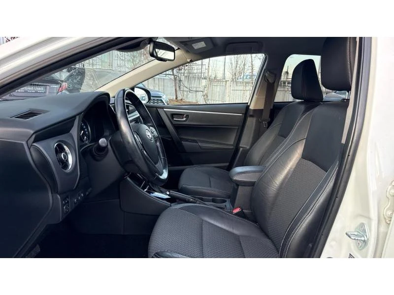 Toyota Corolla SDN 1.6P CVT EXECUTIVE PLUS, снимка 12 - Автомобили и джипове - 53001251