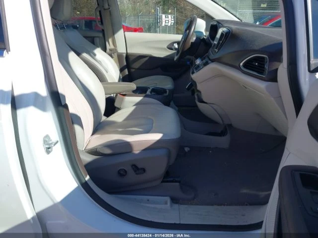 Chrysler Pacifica * TOURING L* 3.6* , снимка 5 - Автомобили и джипове - 53476980