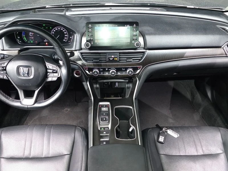Honda Accord 2.0 Automatic, снимка 7 - Автомобили и джипове - 55905926