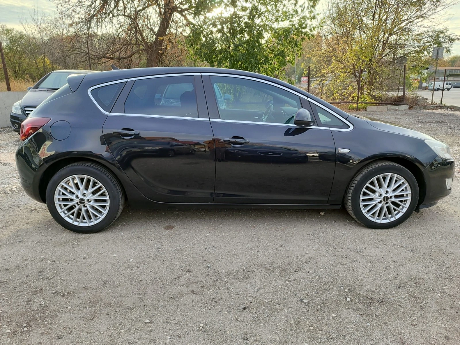 Opel Astra 1.4i - изображение 6