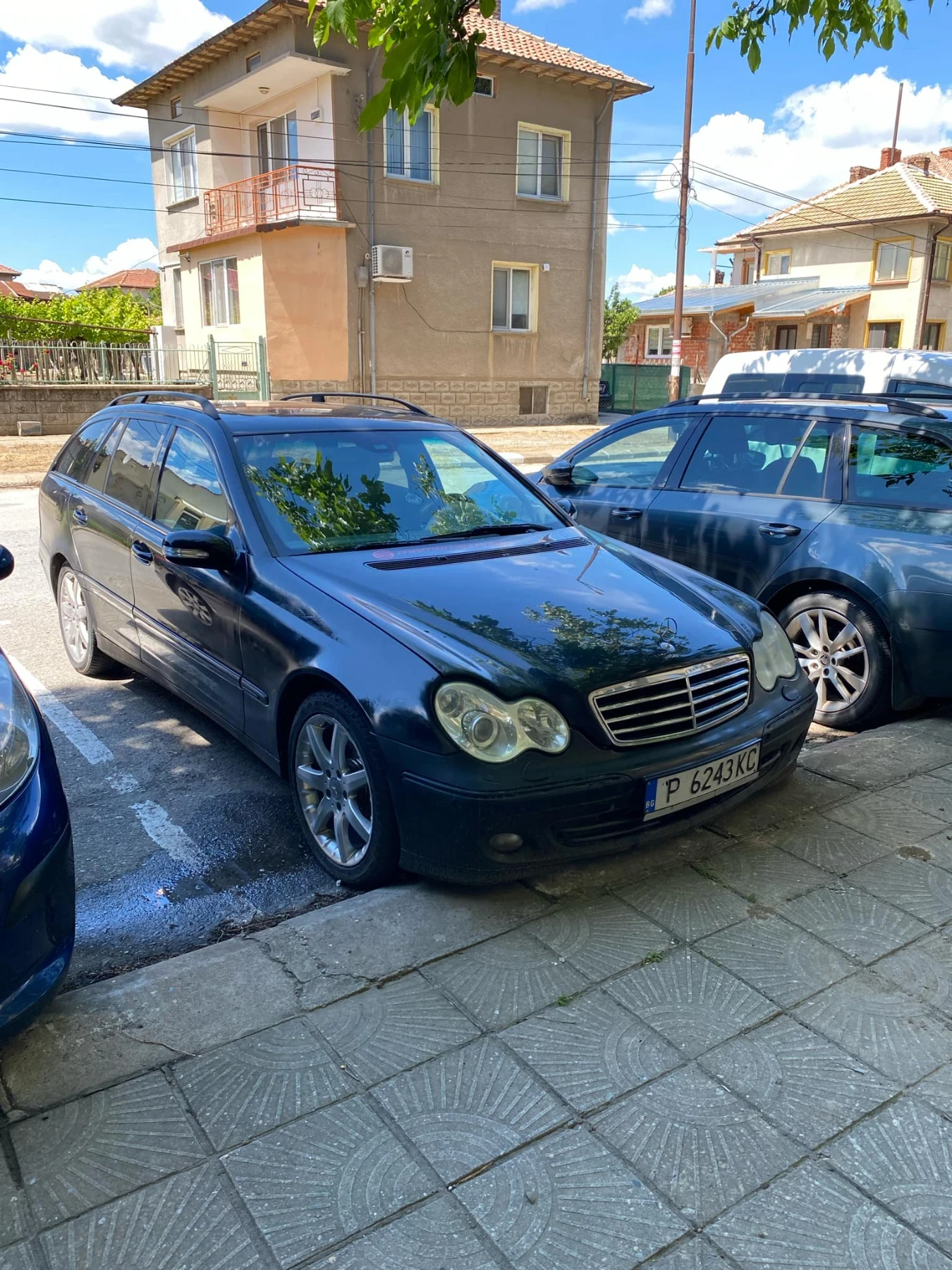 Mercedes-Benz 230 1.8 - изображение 2