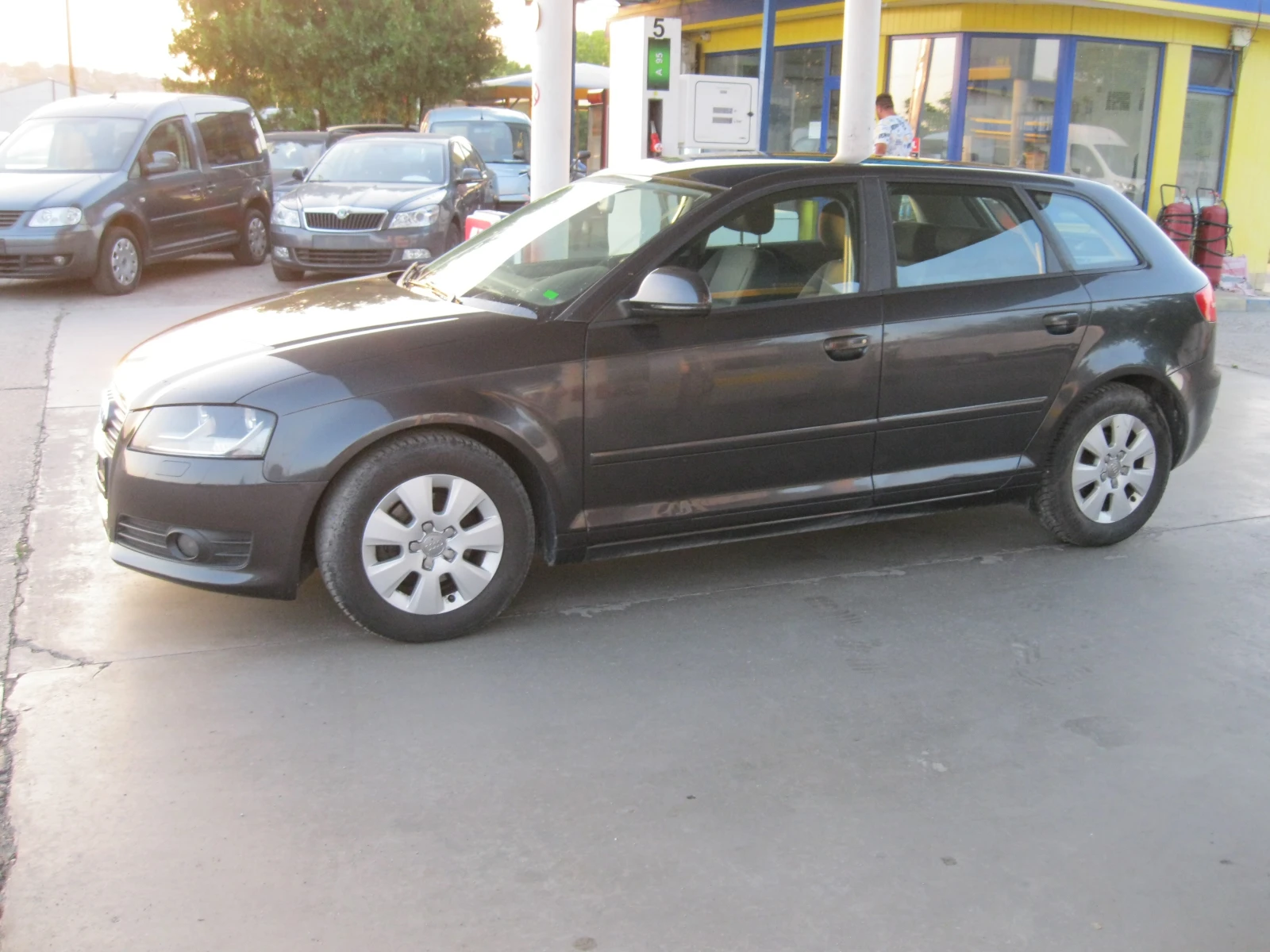 Audi A3 Sportback  - изображение 3