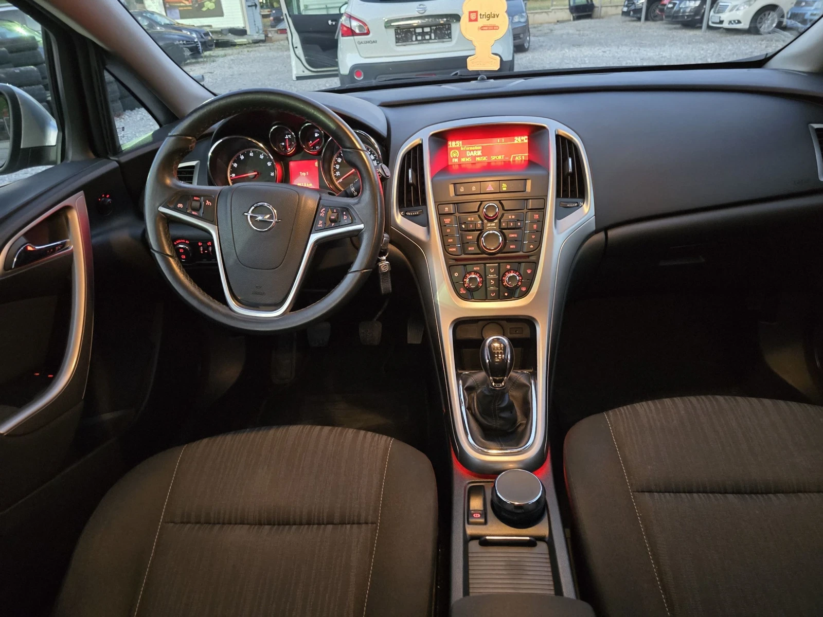 Opel Astra 1.4 TURBO  - изображение 10