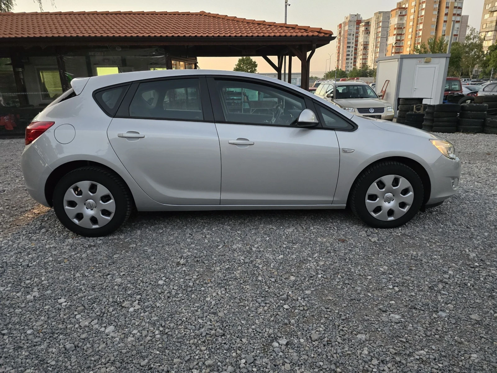 Opel Astra 1.4 TURBO  - изображение 7