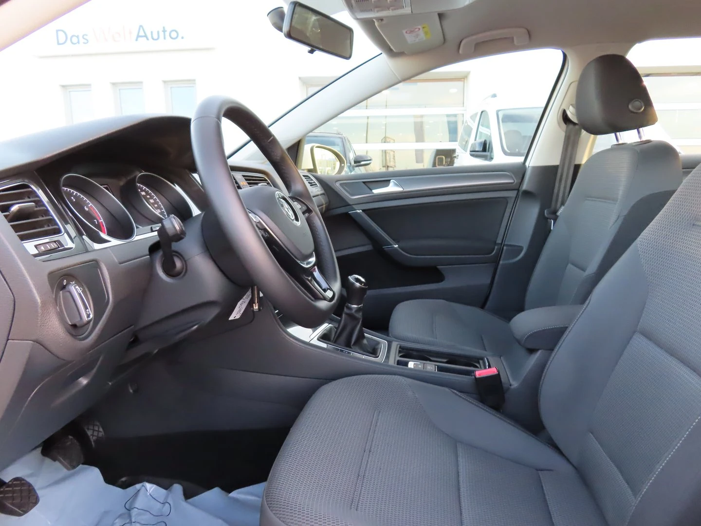 VW Golf Variant Comfortline 1.5TSI EVO BMT - изображение 5