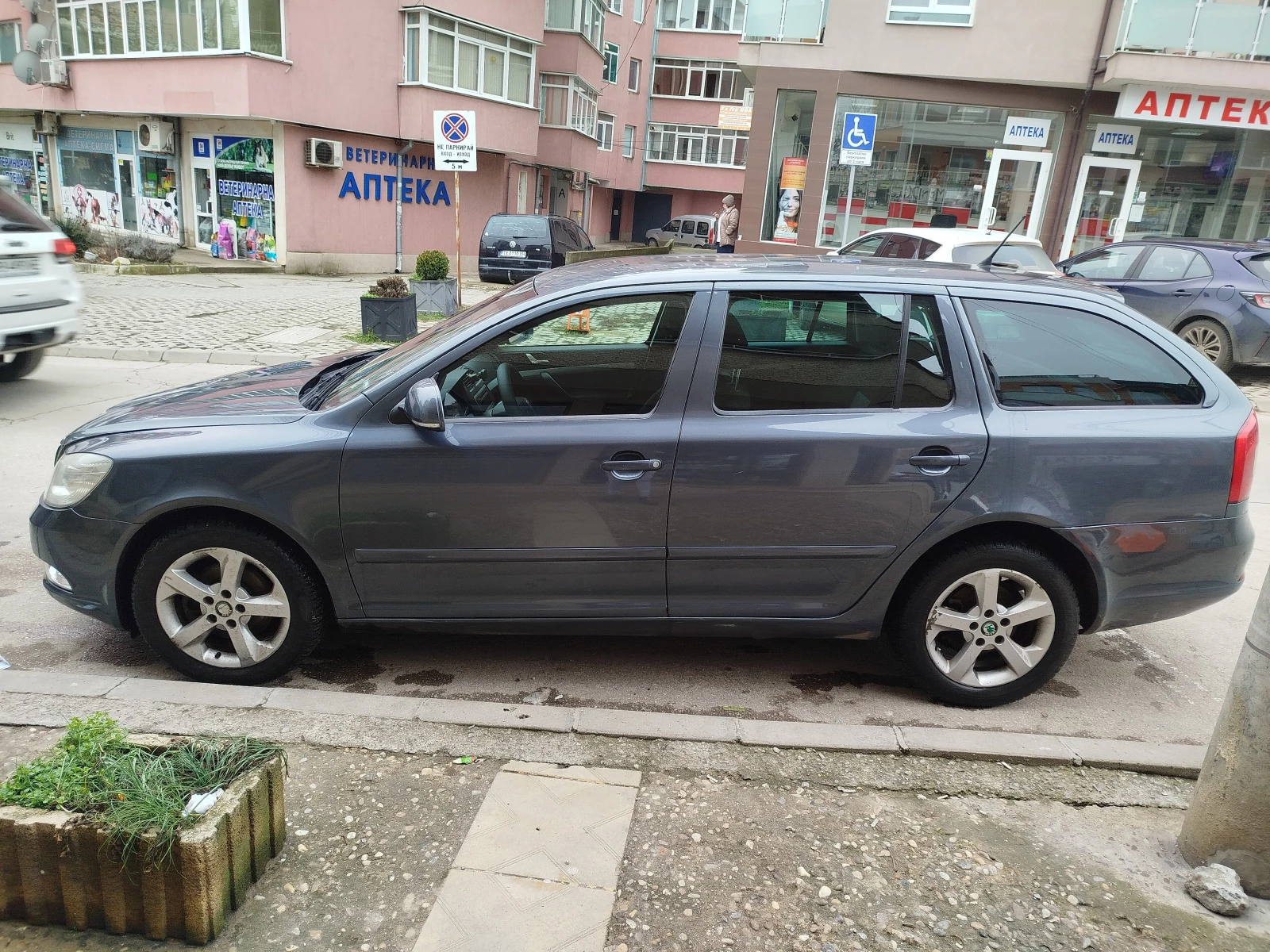Skoda Octavia 4* 4 - изображение 6