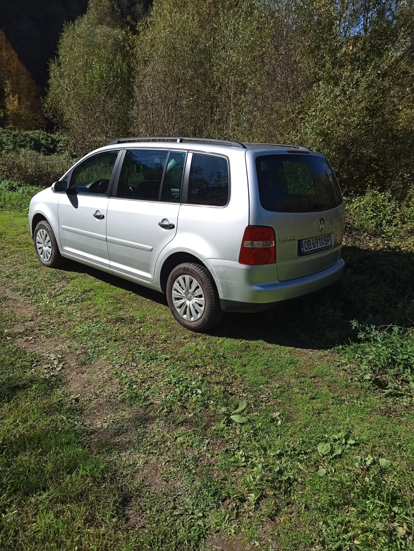 VW Touran, снимка 2 - Автомобили и джипове - 53830000