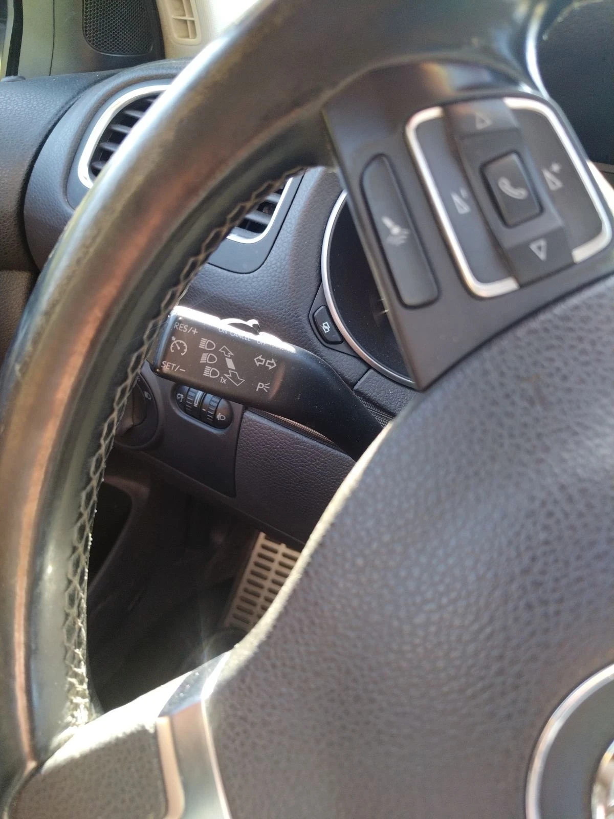 VW Golf, снимка 9 - Автомобили и джипове - 53844113