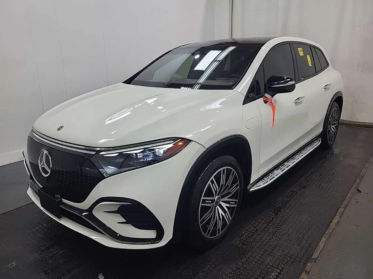 Mercedes-Benz EQS  450 | SUV | 4Matic | ДВА КЛЮЧА | DISTRONIC | Auto.bg — изображение 1