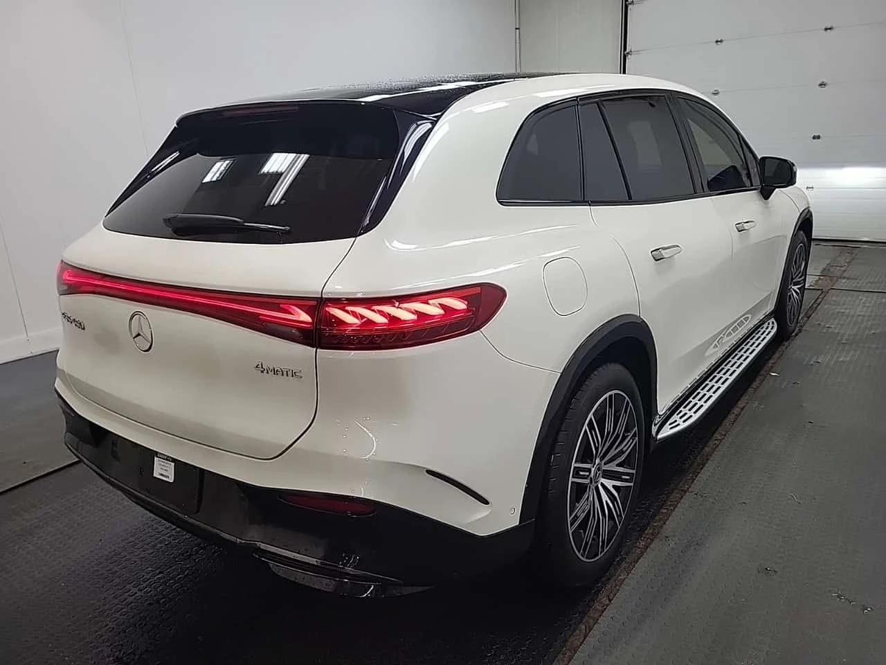 Mercedes-Benz EQS  450 | SUV | 4Matic | ДВА КЛЮЧА | DISTRONIC, снимка 3 - Автомобили и джипове - 53894187