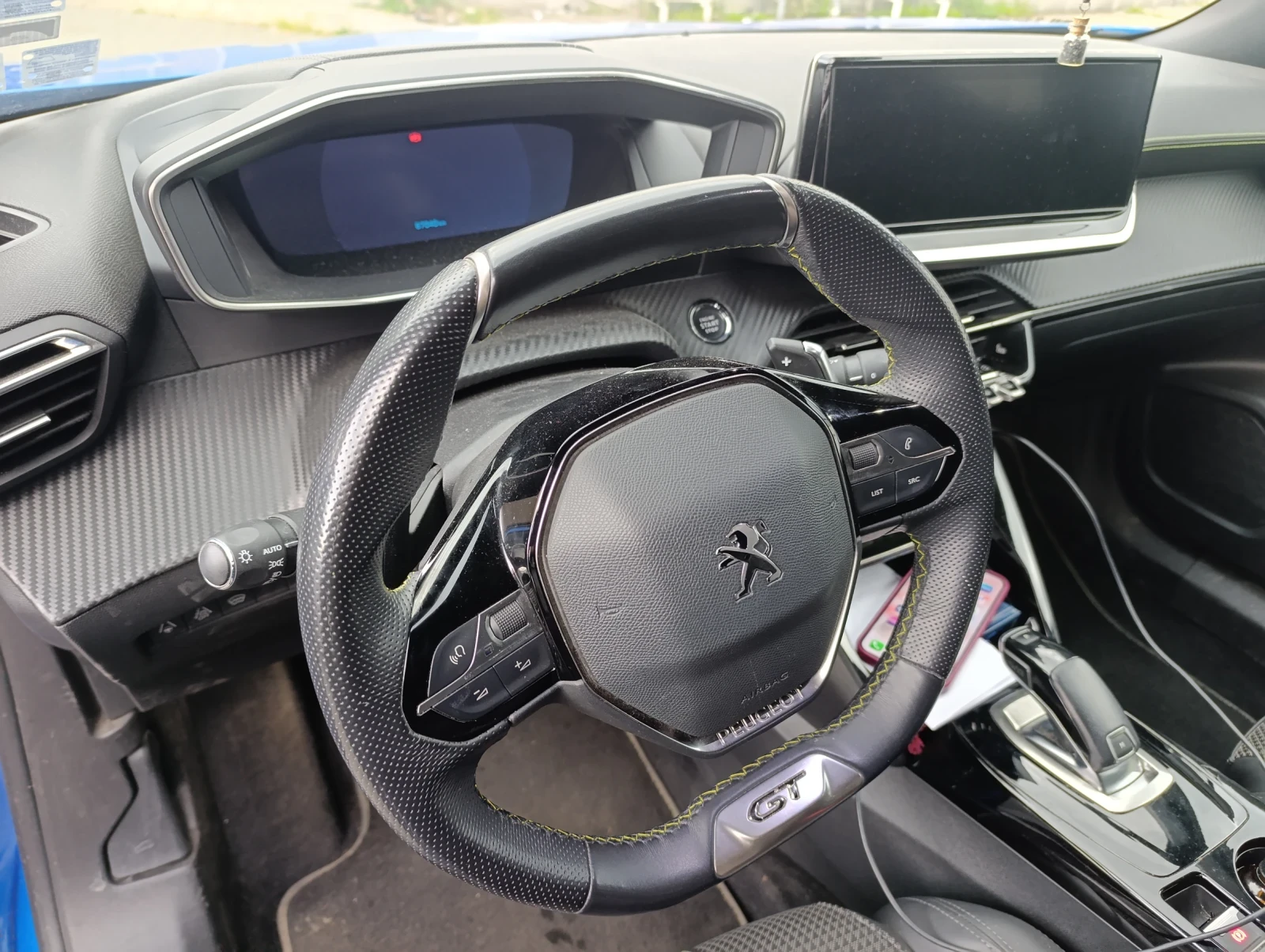 Peugeot 2008 1.5 BlueHDI, снимка 10 - Автомобили и джипове - 54240500