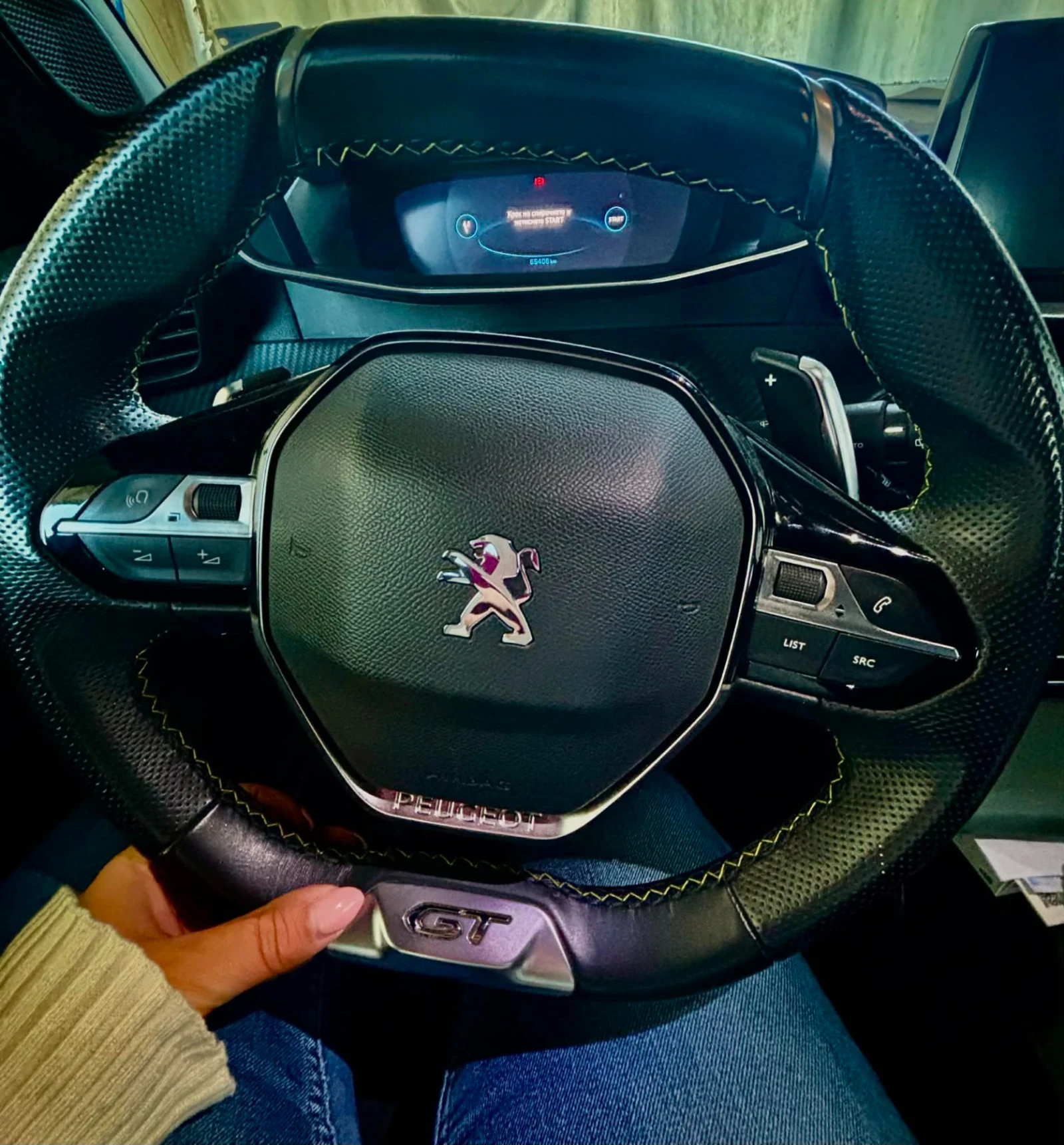 Peugeot 2008 1.5 BlueHDI, снимка 3 - Автомобили и джипове - 54240500