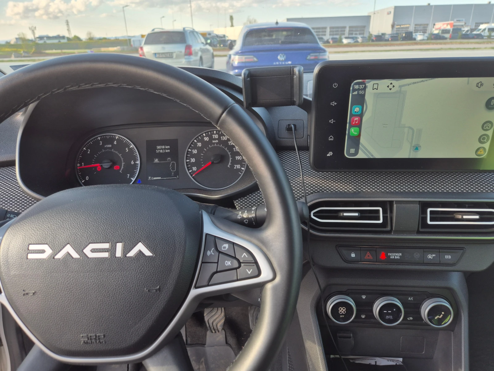 Dacia Jogger, снимка 10 - Автомобили и джипове - 54347720