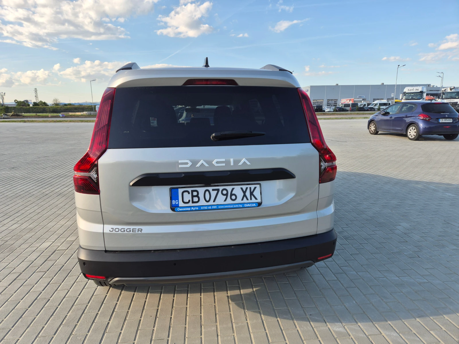 Dacia Jogger, снимка 5 - Автомобили и джипове - 54347720