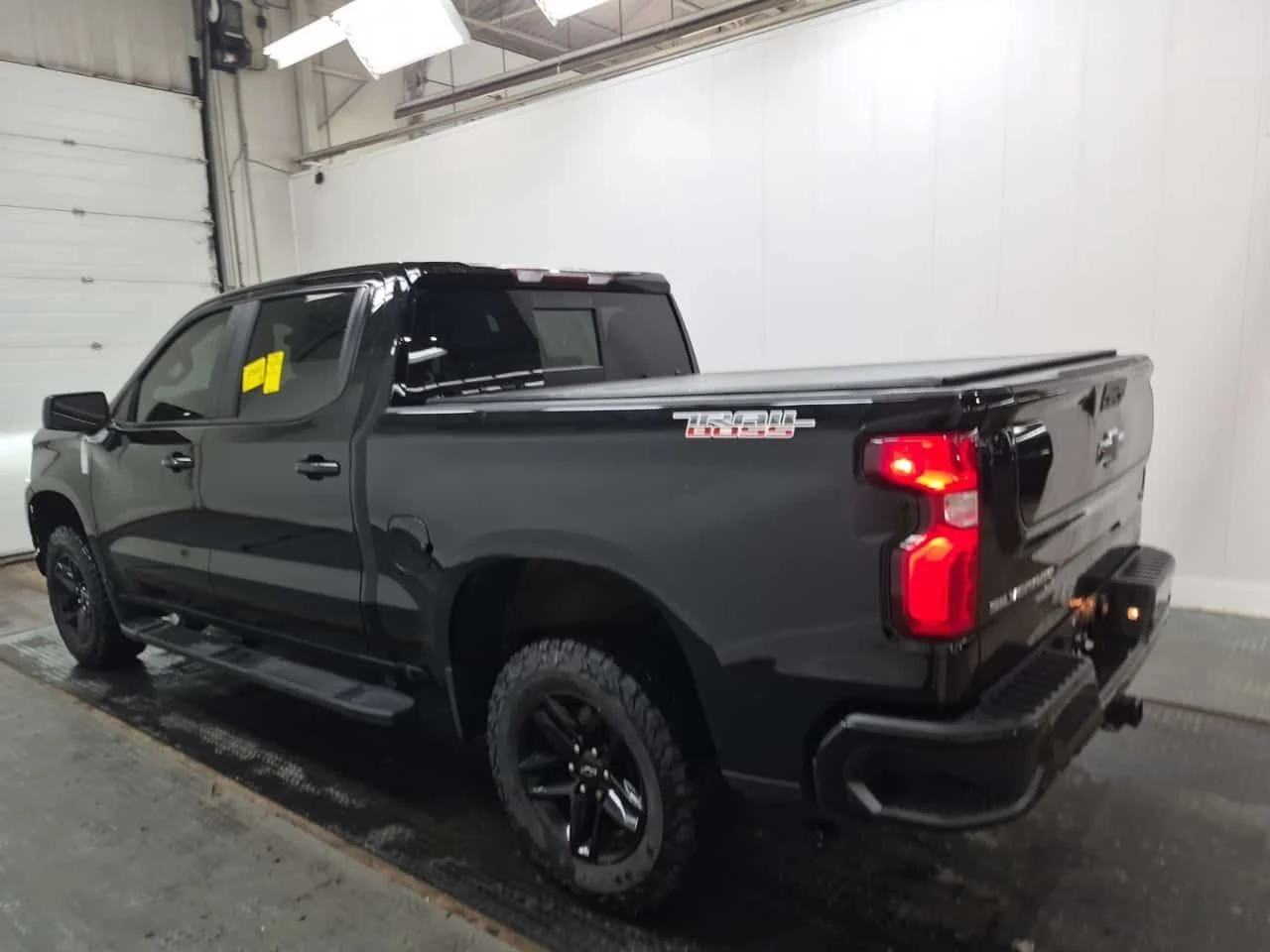 Chevrolet Silverado * LT Trail Boss * ЛИЦЕНЗИРАНО ПРЕДСТАВИТЕЛСТВО, снимка 4 - Автомобили и джипове - 54476857