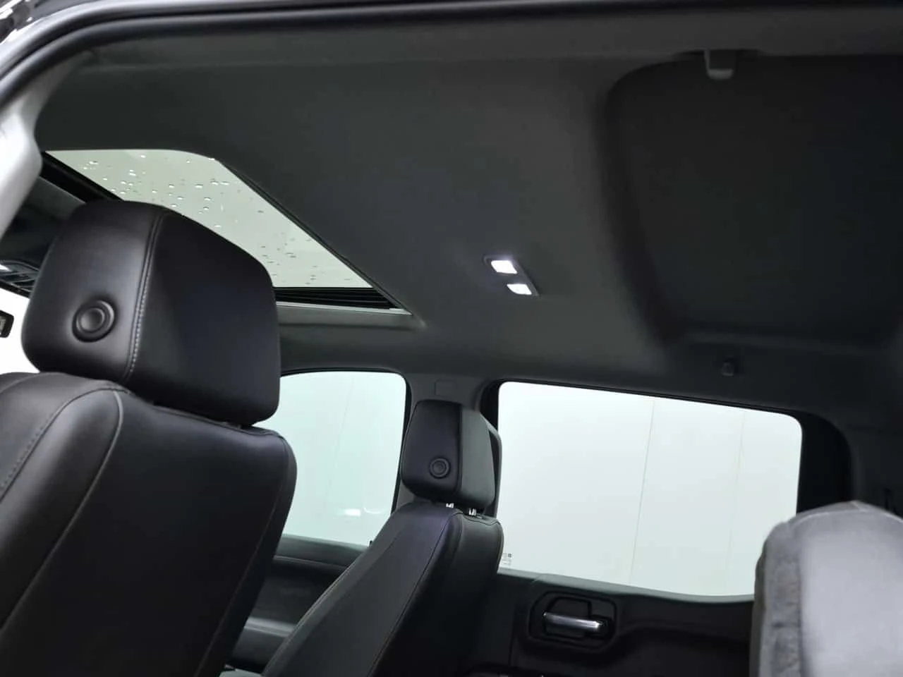 Chevrolet Silverado * LT Trail Boss * ЛИЦЕНЗИРАНО ПРЕДСТАВИТЕЛСТВО, снимка 12 - Автомобили и джипове - 54476857