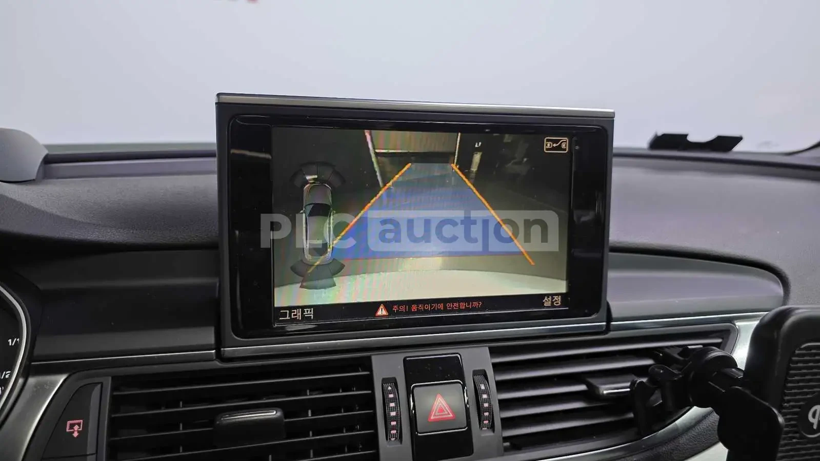 Audi A7 3.0TDI QUATTRO| HEAD UP| КАМЕРА| ВКЛ.ТЕХНОТЕСТ, снимка 10 - Автомобили и джипове - 54762526