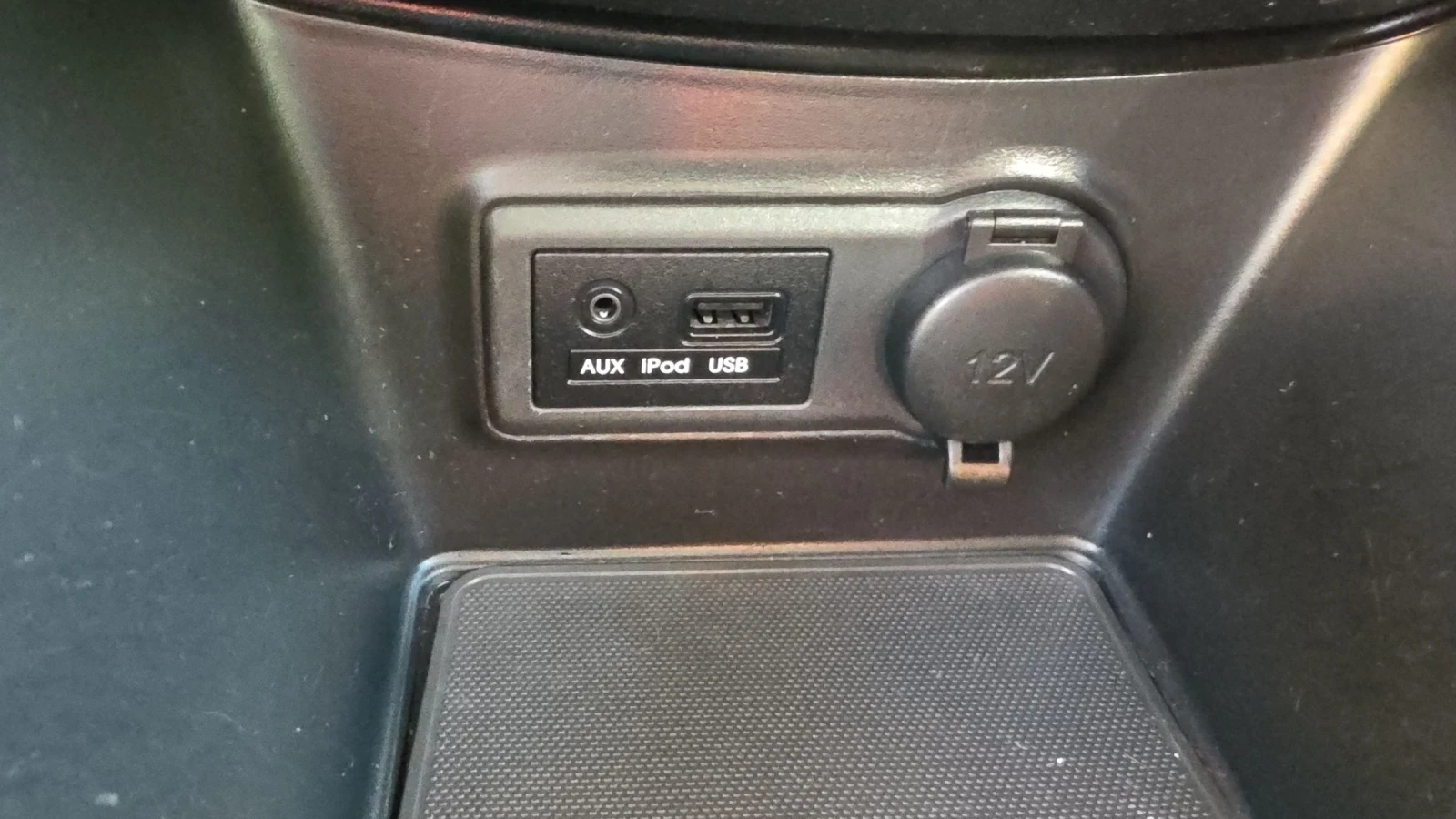 Hyundai Ix20 1.4CRDi, снимка 7 - Автомобили и джипове - 55129485