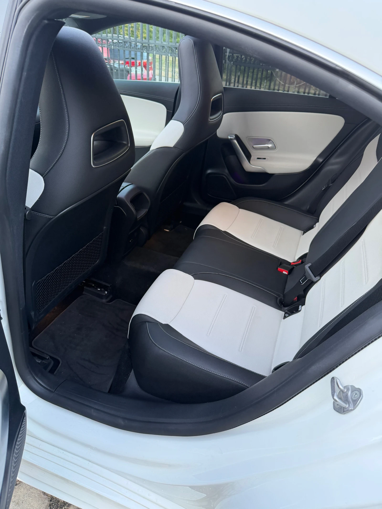 Mercedes-Benz CLA 250 AMG Line, 4-Matic, Multibeam, PANO, Camera | Mobile.bg � ����������� 10