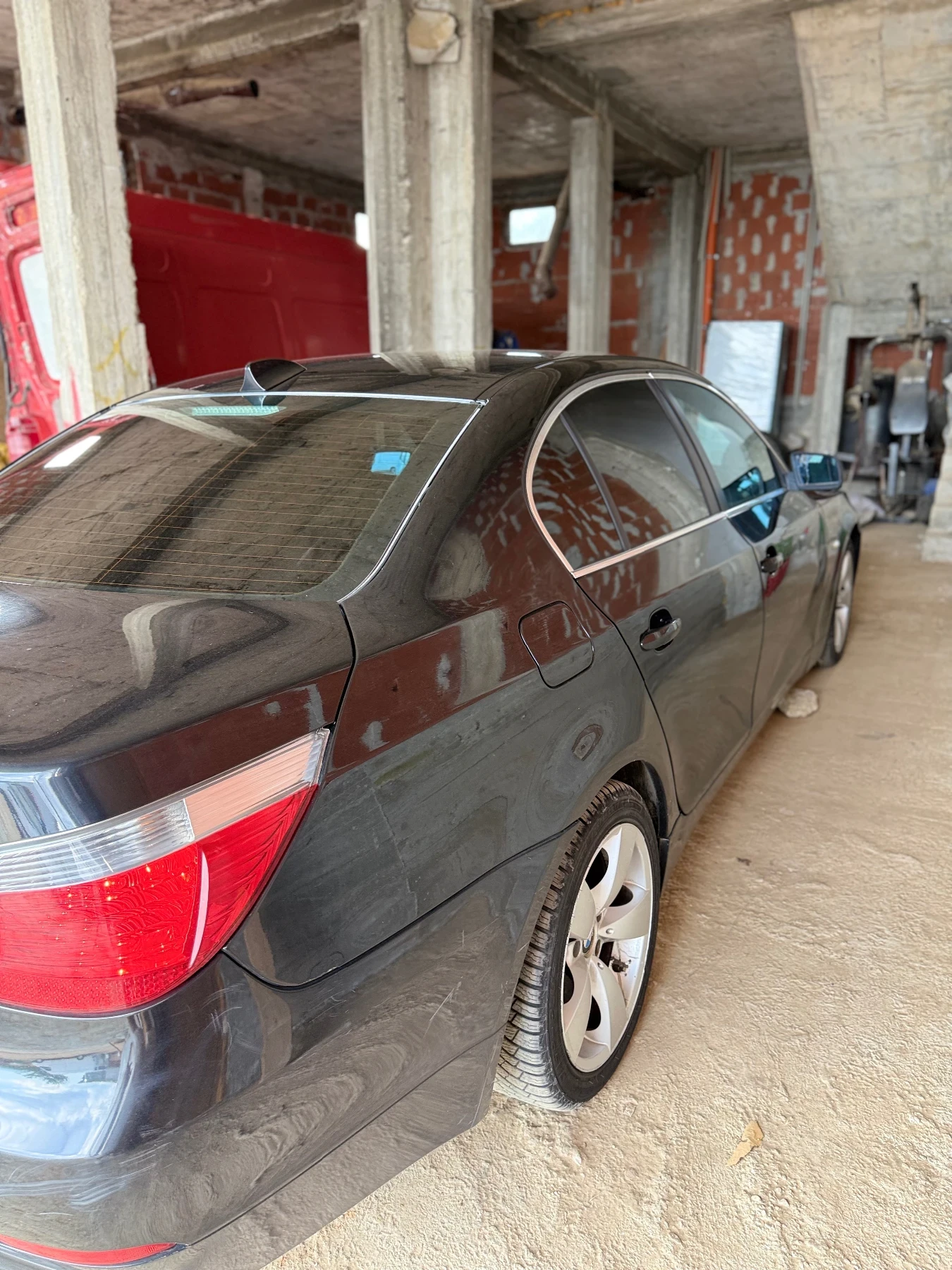 BMW 530, снимка 4 - Автомобили и джипове - 55768590