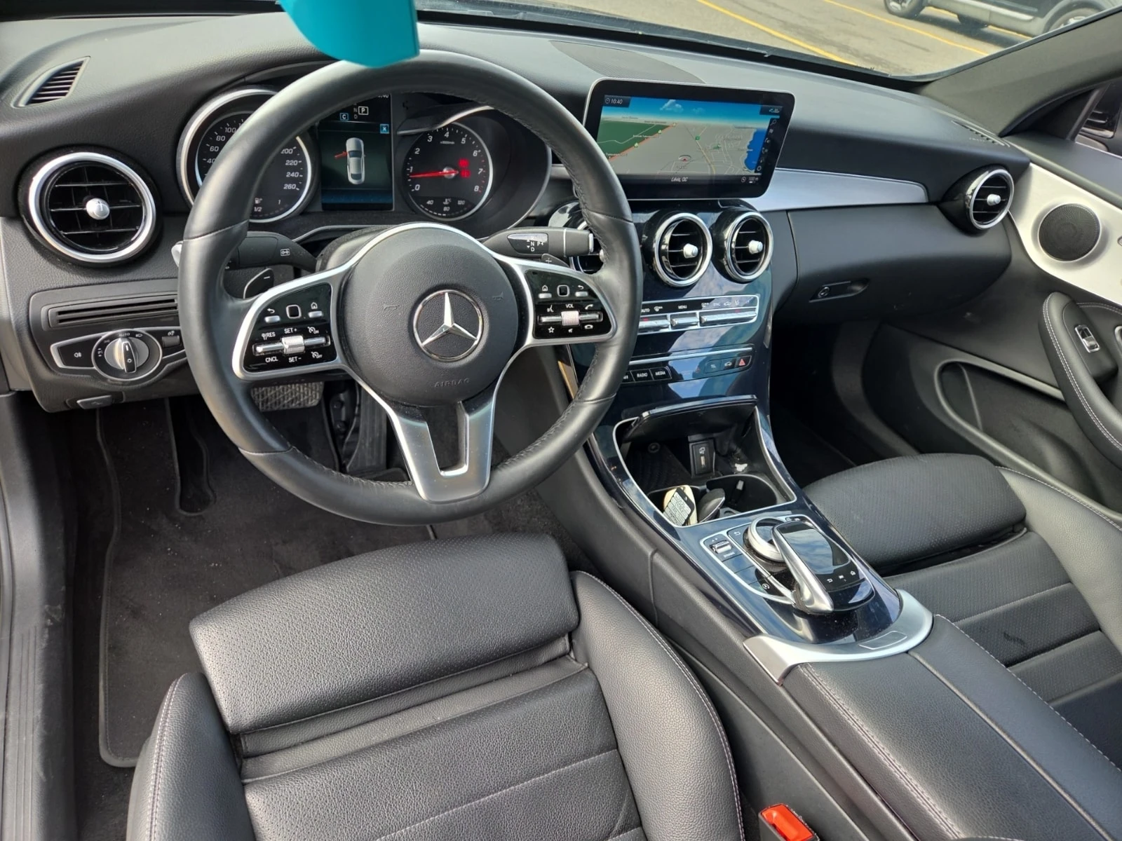 Mercedes-Benz C 300 * FACELIFT * 2 КЛЮЧА * ПОДГРЕВ * , снимка 10 - Автомобили и джипове - 56115174
