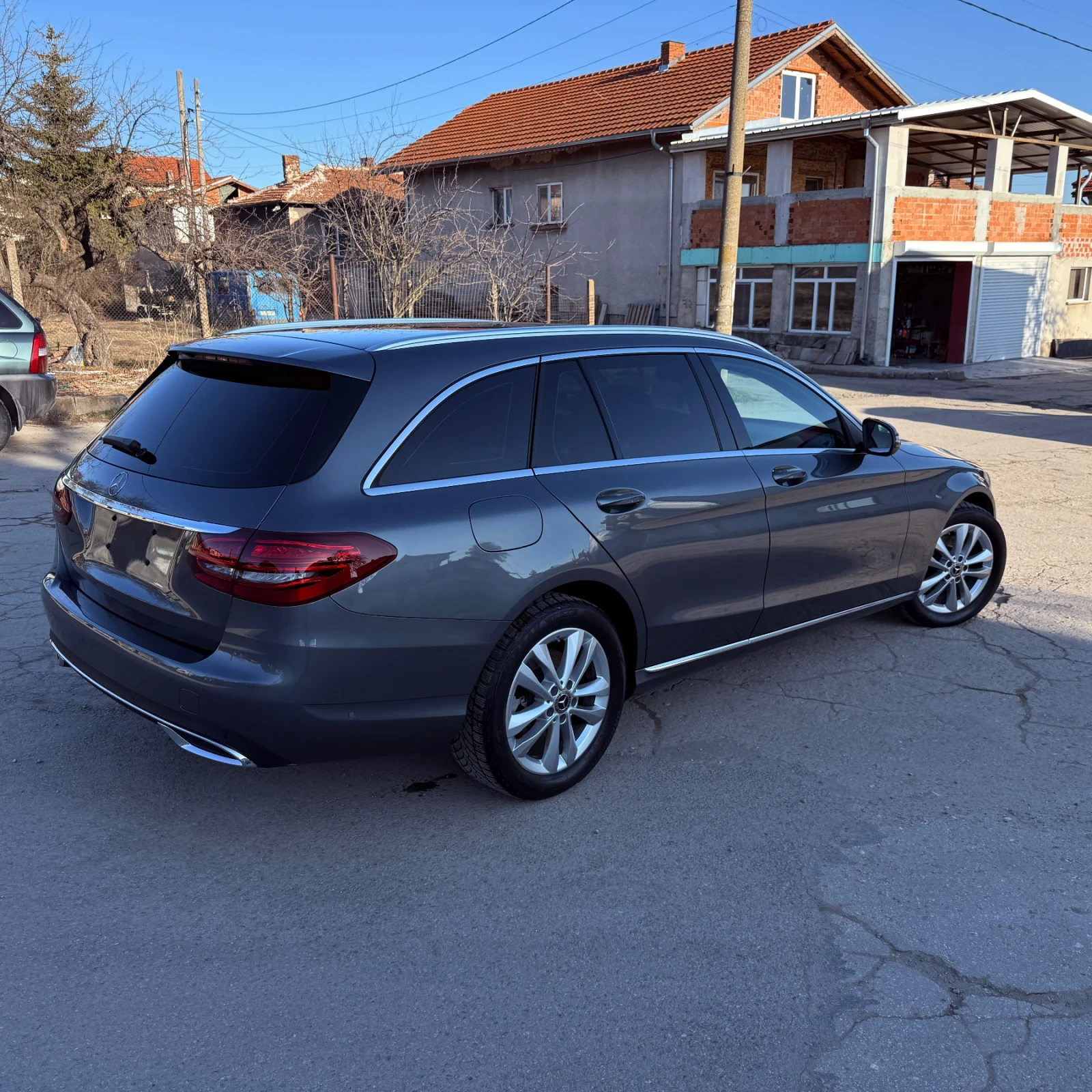 Mercedes-Benz C 220, снимка 4 - Автомобили и джипове - 56208424