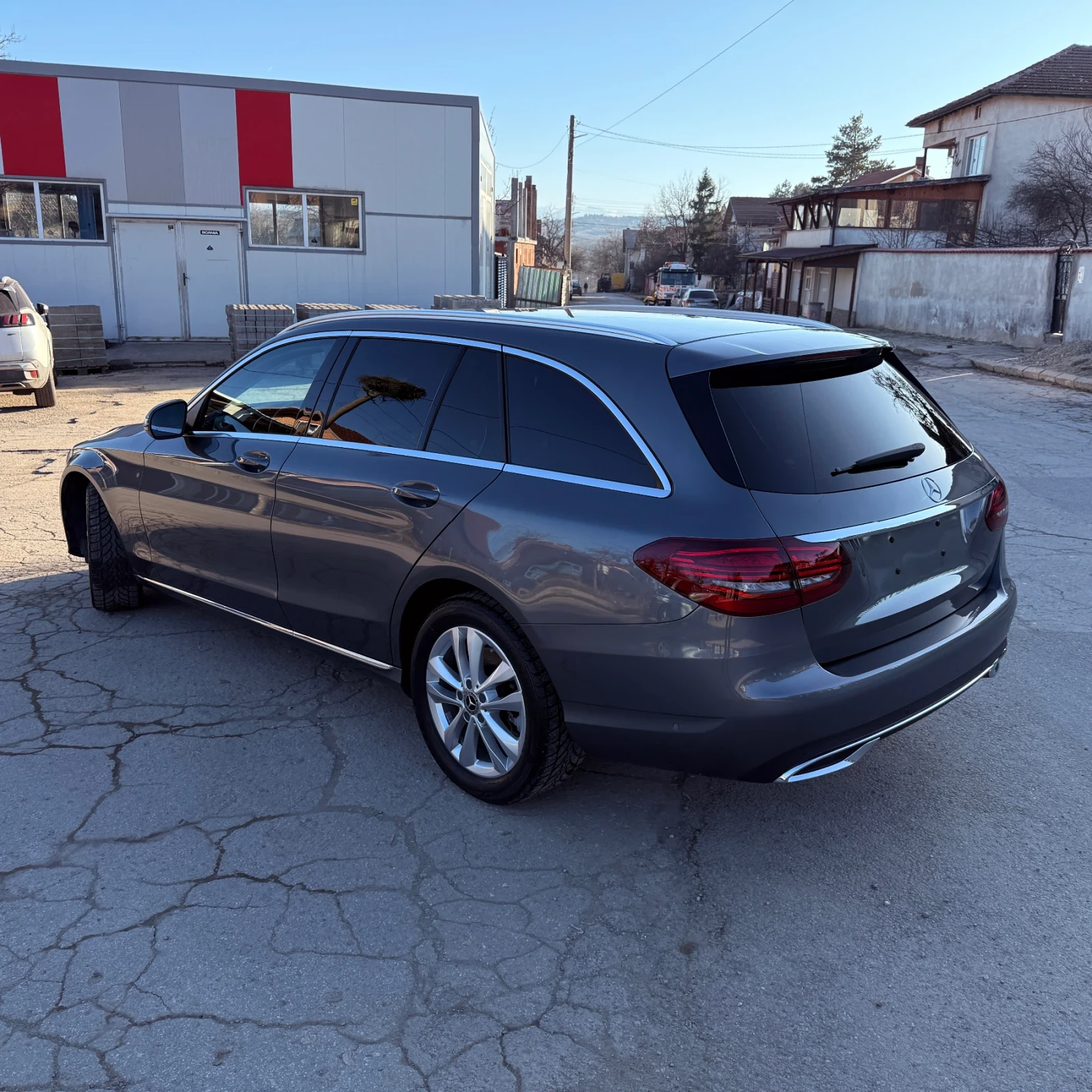 Mercedes-Benz C 220, снимка 5 - Автомобили и джипове - 56208424