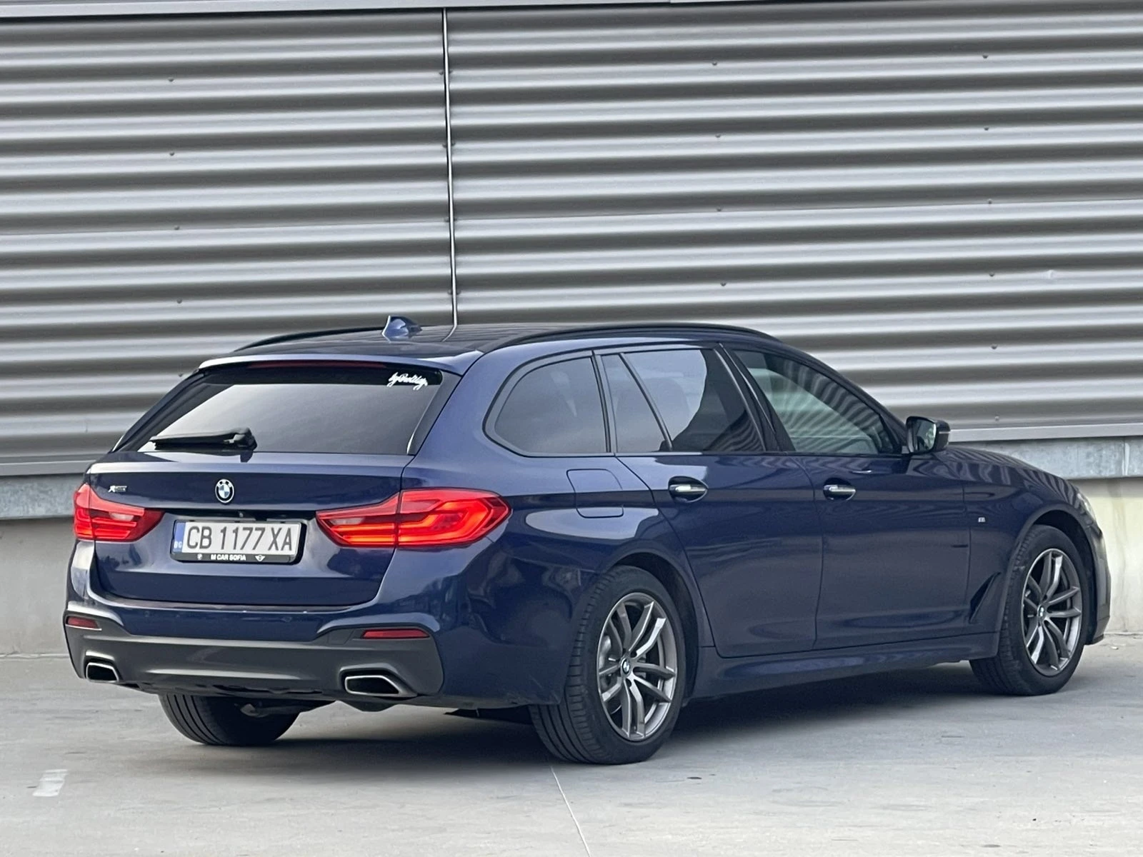 BMW 520 M x drive, снимка 5 - Автомобили и джипове - 56467810