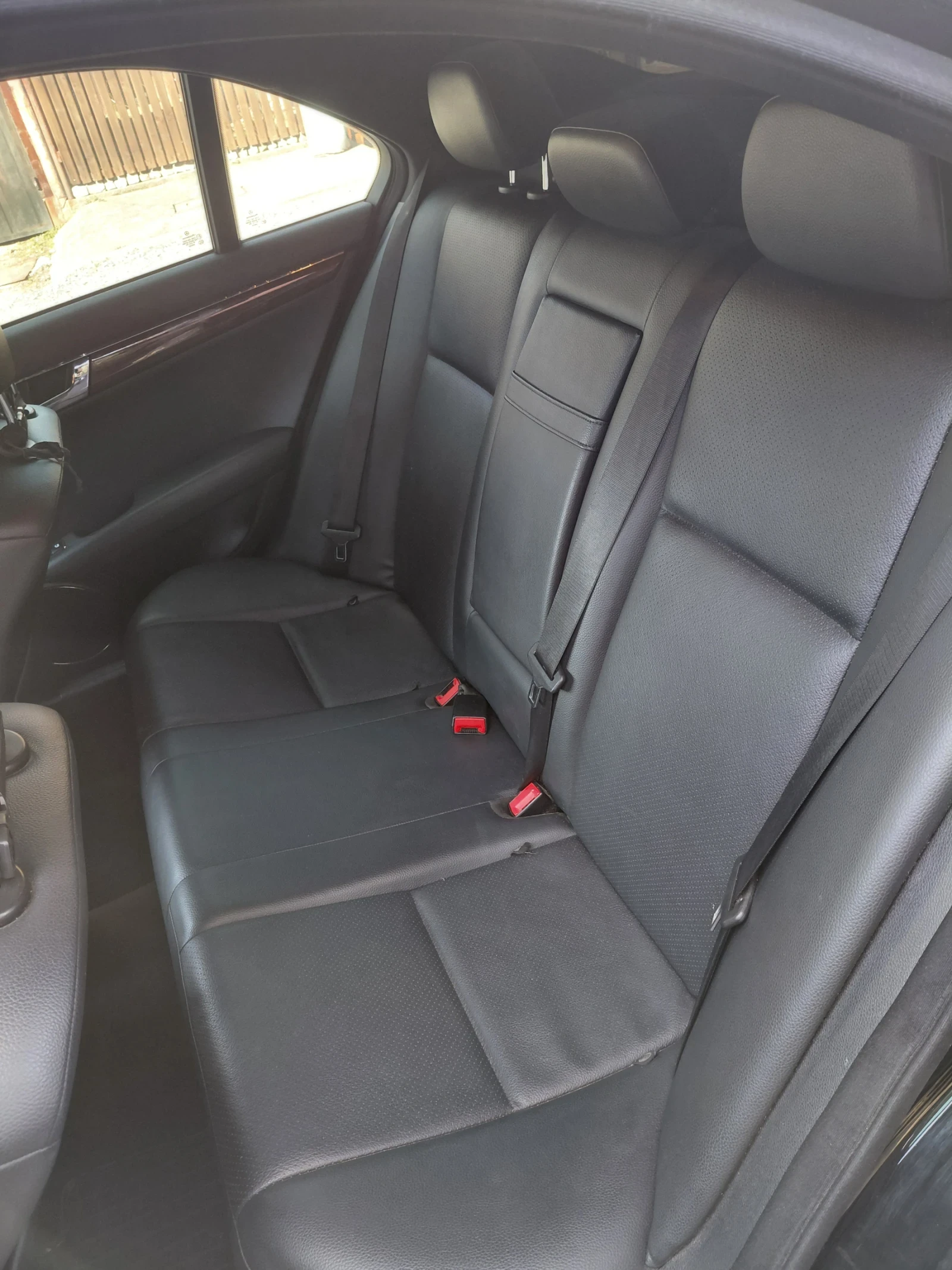 Mercedes-Benz C 300 | Mobile.bg � ����������� 8