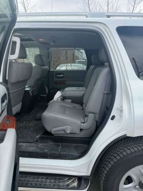 Toyota Sequoia * Platinum * CARFAX * ЛИЦЕНЗИРАН ДИЛЪР, снимка 15